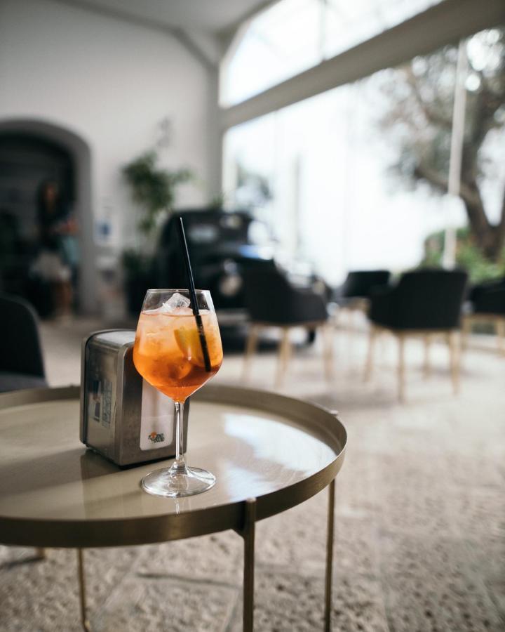 Palazzo Circolone Hotel Poggiardo Ngoại thất bức ảnh