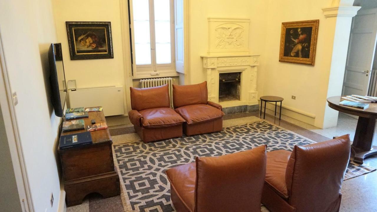 Palazzo Circolone Hotel Poggiardo Ngoại thất bức ảnh