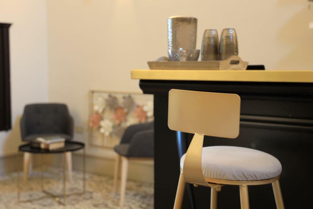 Palazzo Circolone Hotel Poggiardo Ngoại thất bức ảnh